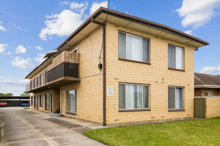 Main view of Homely unit listing, 1/18 Northcote Street, Kilburn SA 5084
