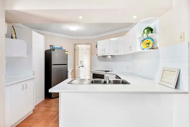 Fourth view of Homely townhouse listing, 15/33 Elizabeth Street, Urangan QLD 4655