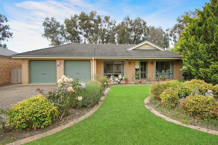 8 Slice Court, West Wodonga VIC 3690