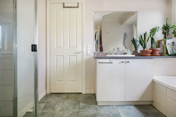 Fourth view of Homely house listing, 8 Slice Court, West Wodonga VIC 3690