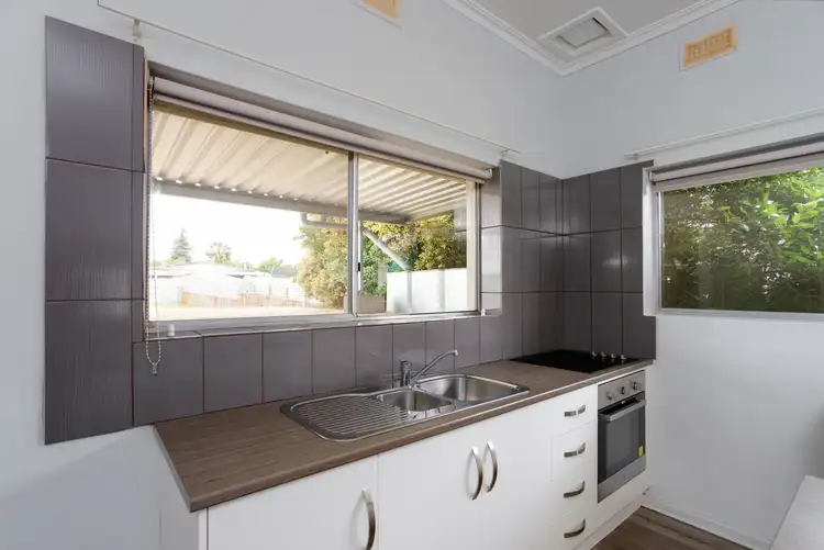 Sixth view of Homely house listing, 26 Wodonga Avenue, Loxton SA 5333