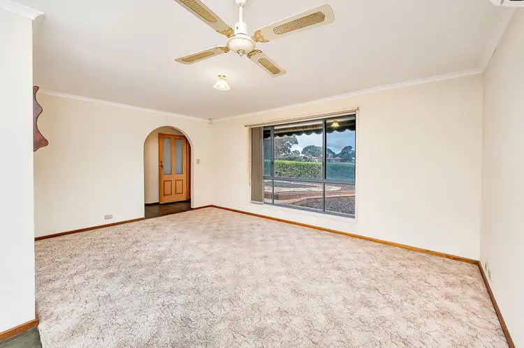 Second view of Homely house listing, 11 Kingfisher Court, Murray Bridge SA 5253