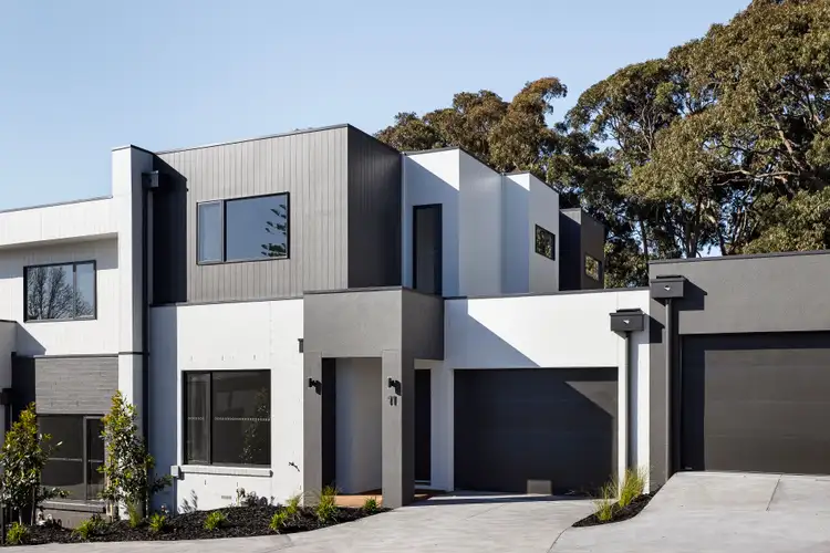 11/5 Crathie Court, Frankston VIC 3199