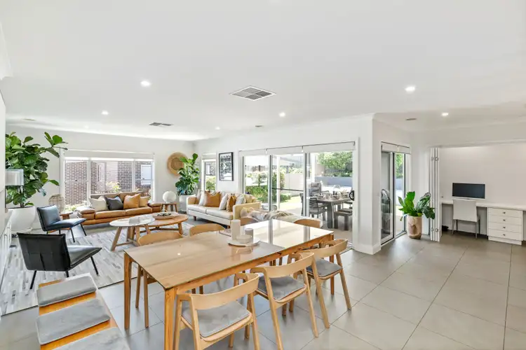 Fourth view of Homely house listing, 8 Glenrock Close, Bourkelands NSW 2650