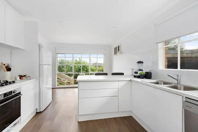 Third view of Homely house listing, 7 Tertullian Court, Frankston VIC 3199