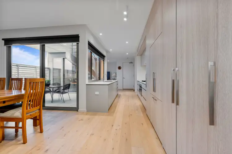 Sixth view of Homely apartment listing, 102/201 Nepean Highway, Aspendale VIC 3195