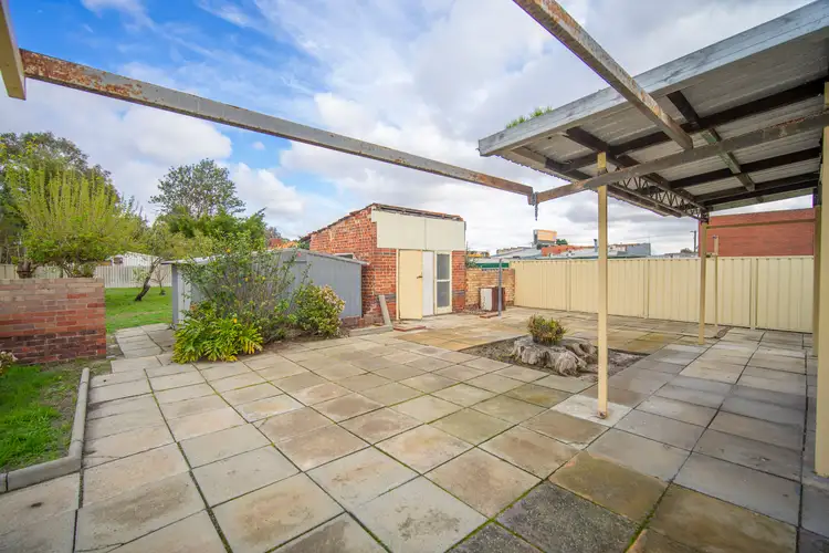 62 Central Avenue, Redcliffe WA 6104