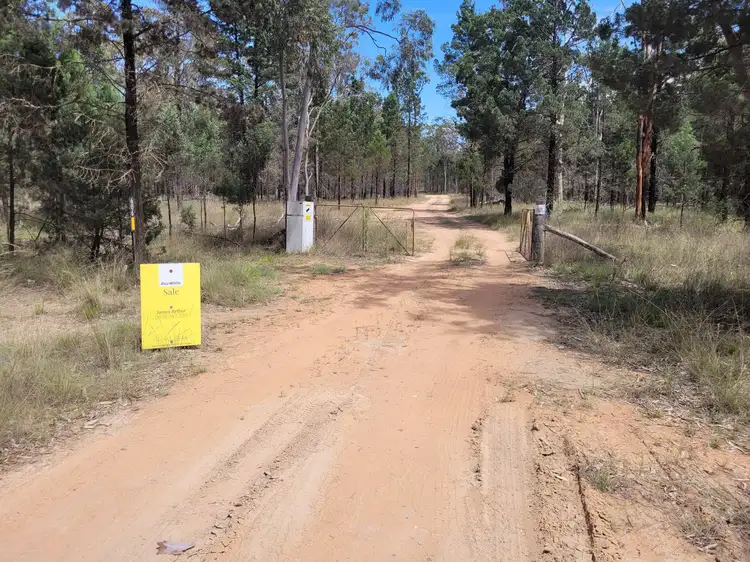 606 Stonehenge Road, Leyburn QLD 4365