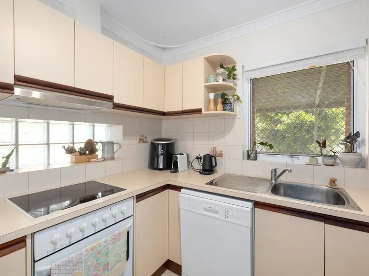 Fifth view of Homely unit listing, 2/46 Alston Avenue, Como WA 6152