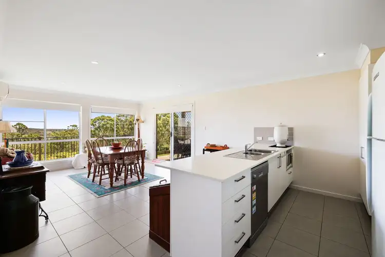 Fourth view of Homely unit listing, 1/9 Cassidy Terrace, Mount Kynoch QLD 4350