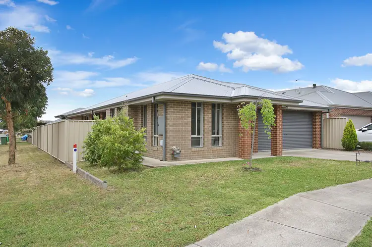 Second view of Homely house listing, 34 Badcoe Avenue, Wodonga VIC 3690