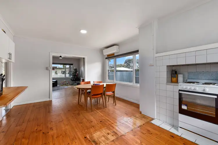 Fourth view of Homely house listing, 5 Davis Street, Bordertown SA 5268