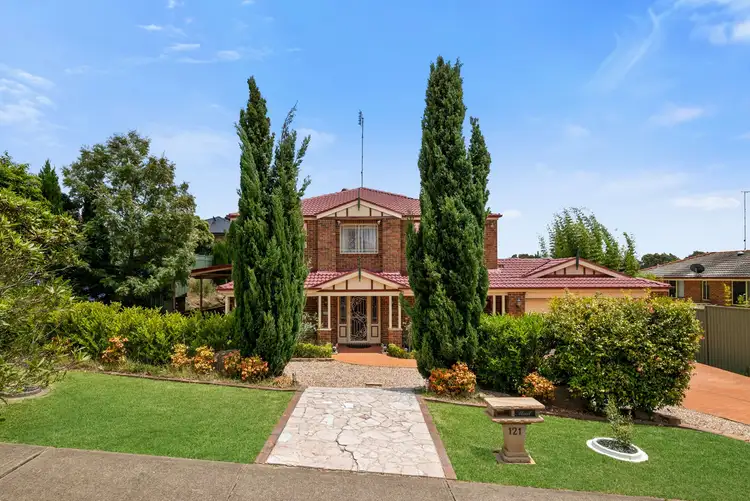 121 Heritage Way, Glen Alpine NSW 2560