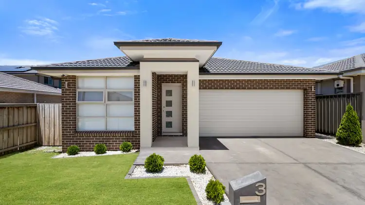 3 Banfield Drive, Oran Park NSW 2570