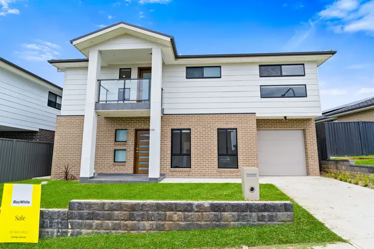 28 McMillen Street, Gregory Hills NSW 2557