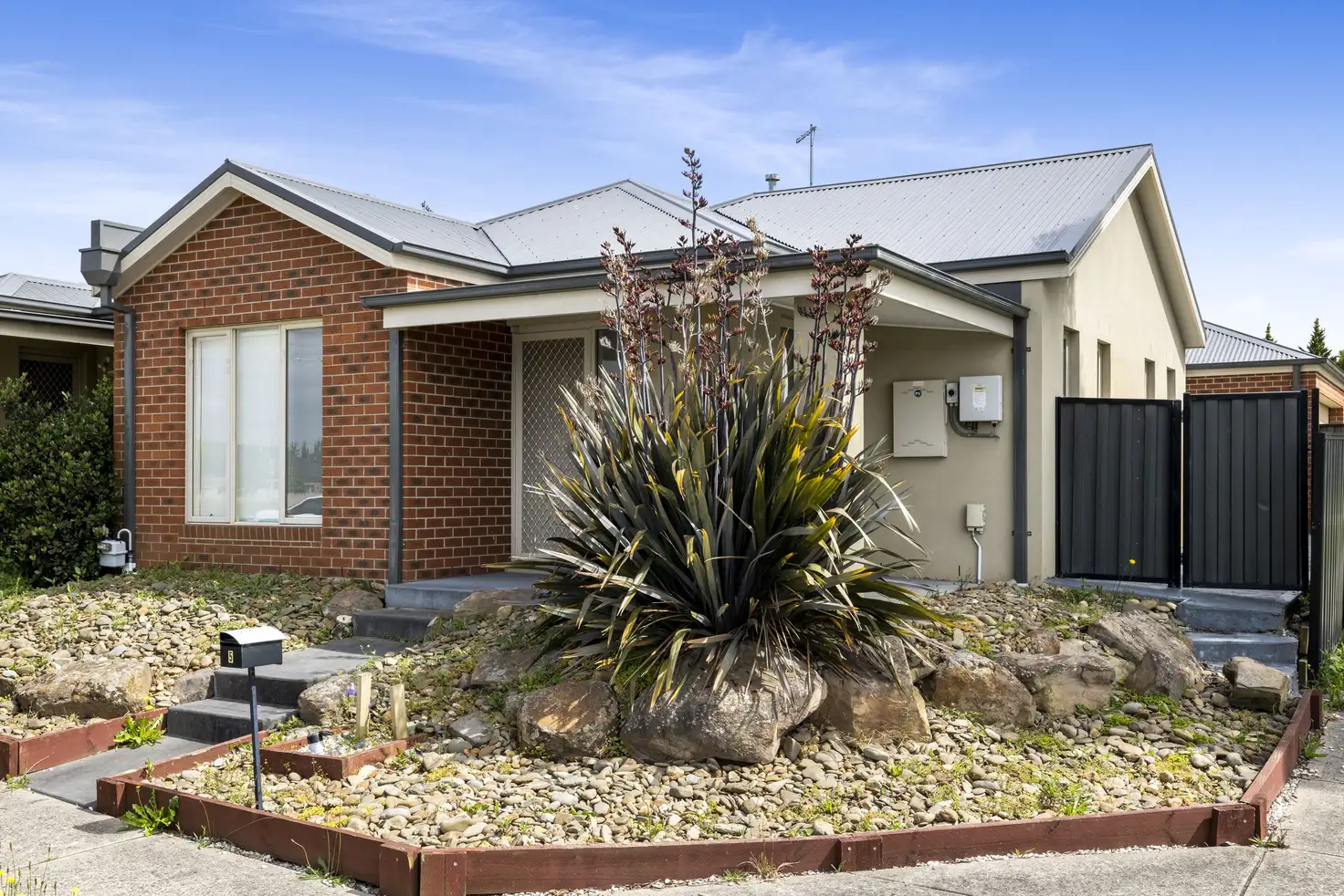 Main view of Homely house listing, 5 Havana Parade, Pakenham VIC 3810