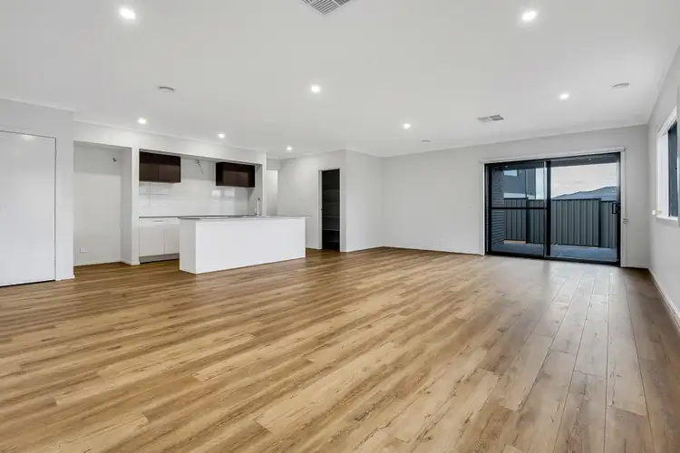 Fourth view of Homely house listing, 18 Erasmus Avenue, Craigieburn VIC 3064