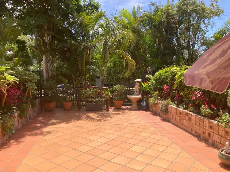 Main view of Homely apartment listing, 2/4 Parneno Street, Chevron Island QLD 4217
