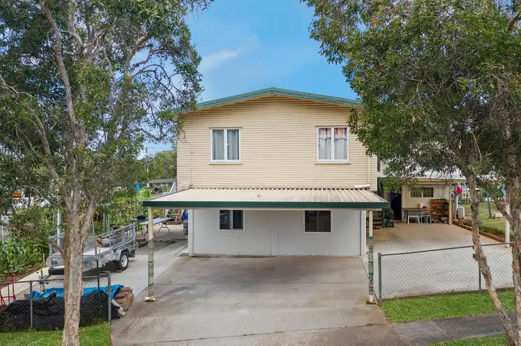 7 Merrol Street