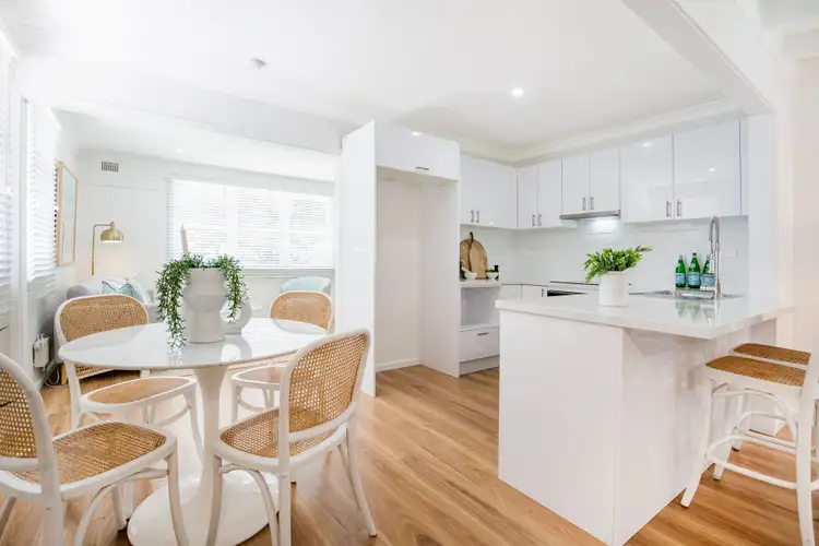 20 Young Avenue, Nowra NSW 2541