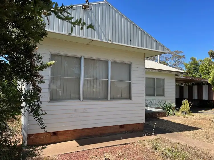 37 Victory Street, West Wyalong NSW 2671