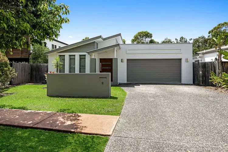 8 Crenshaw Place, Peregian Springs QLD 4573