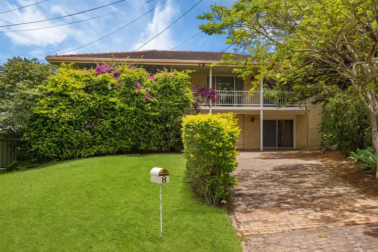 8 Acron Street, Macgregor QLD 4109