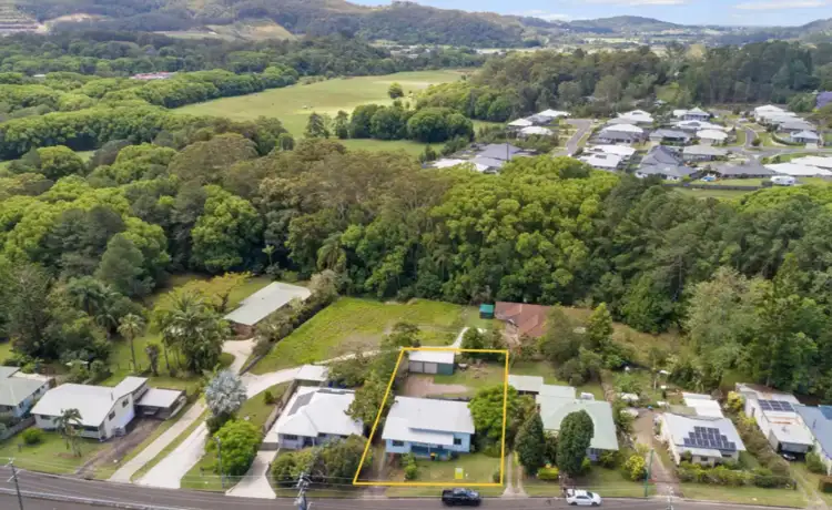 12 Fairmeadow Road