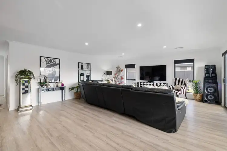 Fifth view of Homely house listing, 7 Vincent Avenue, Goulburn NSW 2580