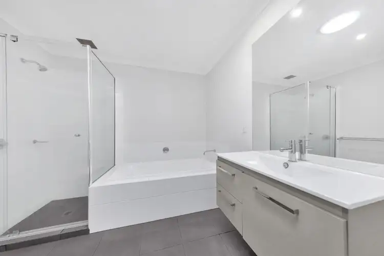 Fifth view of Homely house listing, 32 Wigan Close, Wollert VIC 3750