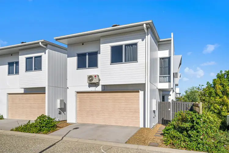 15 Captain Avenue, Newport QLD 4020