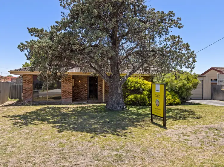 35 Haselmere Circus, Rockingham WA 6168