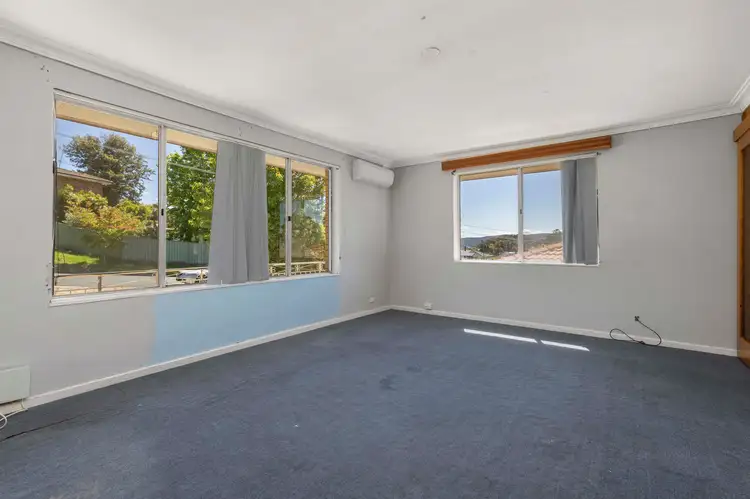 Fifth view of Homely house listing, 5 Camellia Place, Crestwood NSW 2620