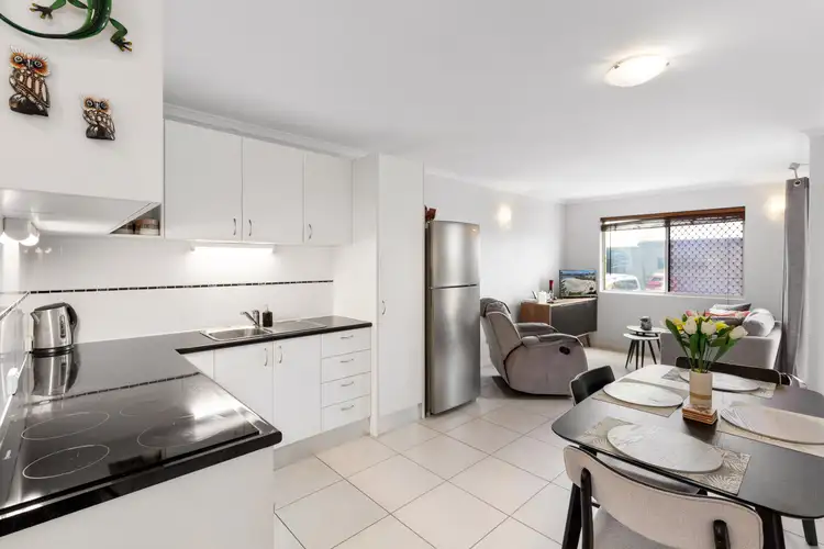 Fifth view of Homely unit listing, Unit 2/47 Burgess Street, Kings Beach QLD 4551
