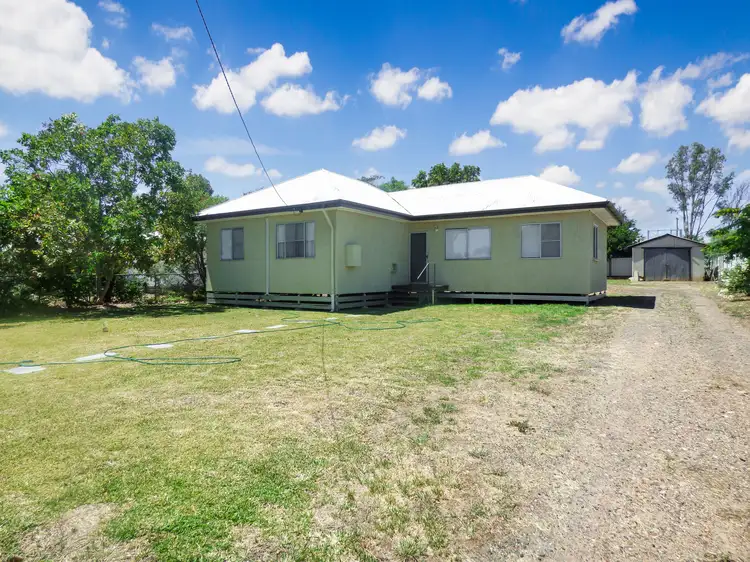 16 Fowles Street, Roma QLD 4455