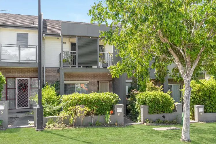 17 Stowe Avenue, Campbelltown NSW 2560