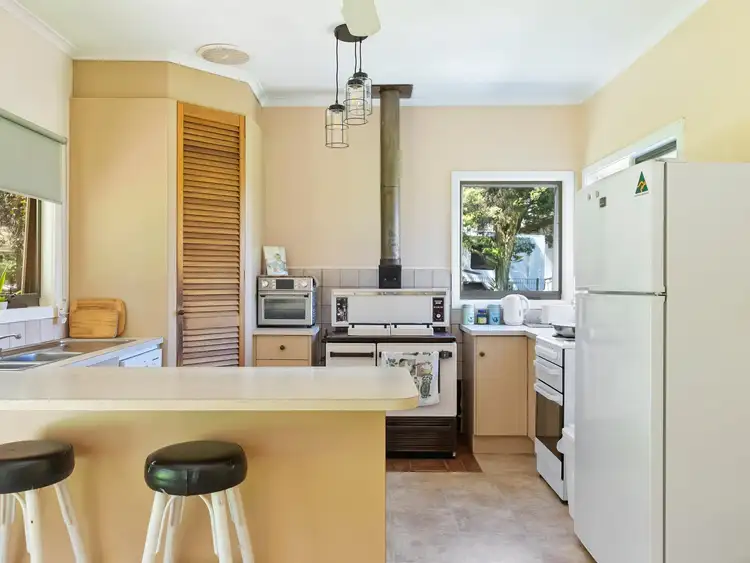 Fifth view of Homely rural property listing, 370 The Bridle Track, Glenaroua VIC 3764