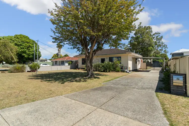 26 Araluen Street, Morley WA 6062