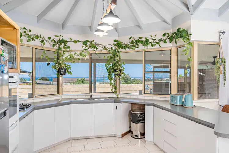 3 Ashton Close, Mount Tarcoola WA 6530
