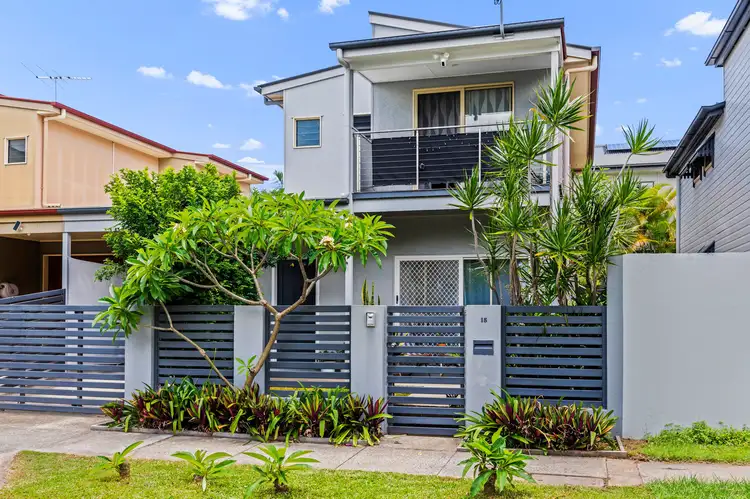 15 Hampden Street, Ascot QLD 4007
