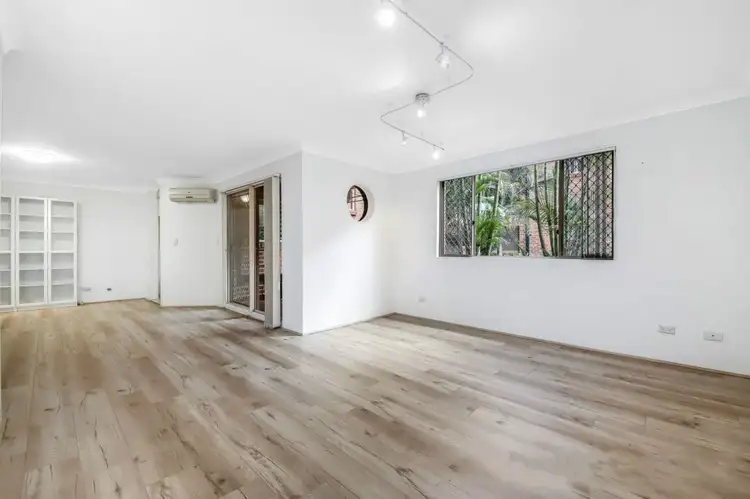 2/8-10 Weigand Avenue, Bankstown NSW 2200