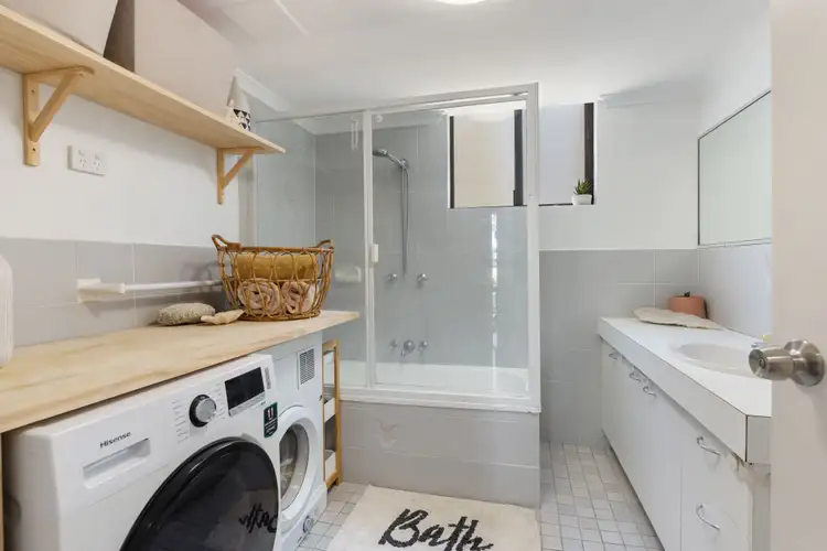 Fifth view of Homely unit listing, 2/6 Brooke Avenue, Palm Beach QLD 4221