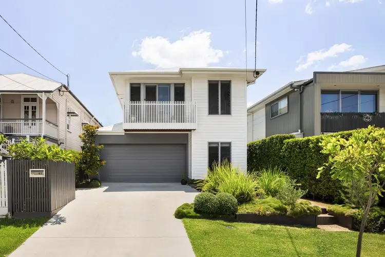 67 Amy Street, Hawthorne QLD 4171