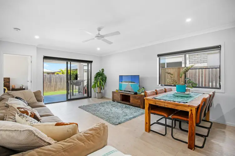 28 Parkside Avenue, Arundel QLD 4214