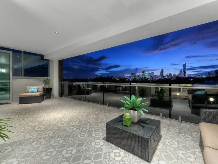 Second view of Homely house listing, House 7/24 Macquarie Street, Teneriffe QLD 4005