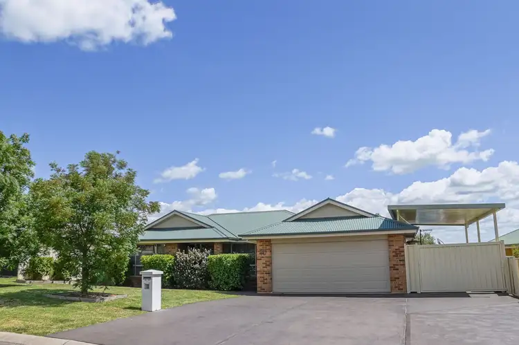 Second view of Homely house listing, 10 Hardy Crescent, Mudgee NSW 2850