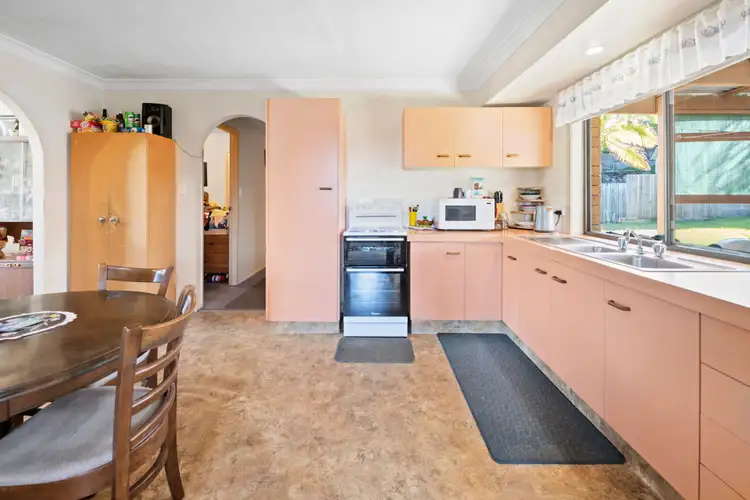 Sixth view of Homely house listing, 3 Verdant Place, Carrara QLD 4211