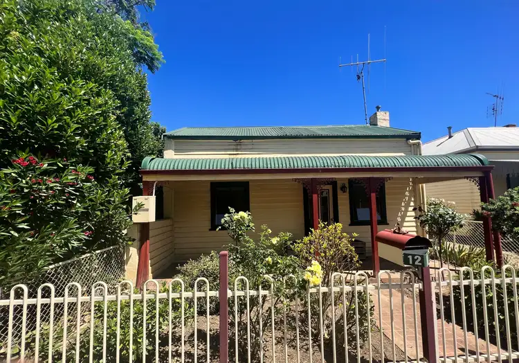 12 Campaspe Street, Rochester VIC 3561