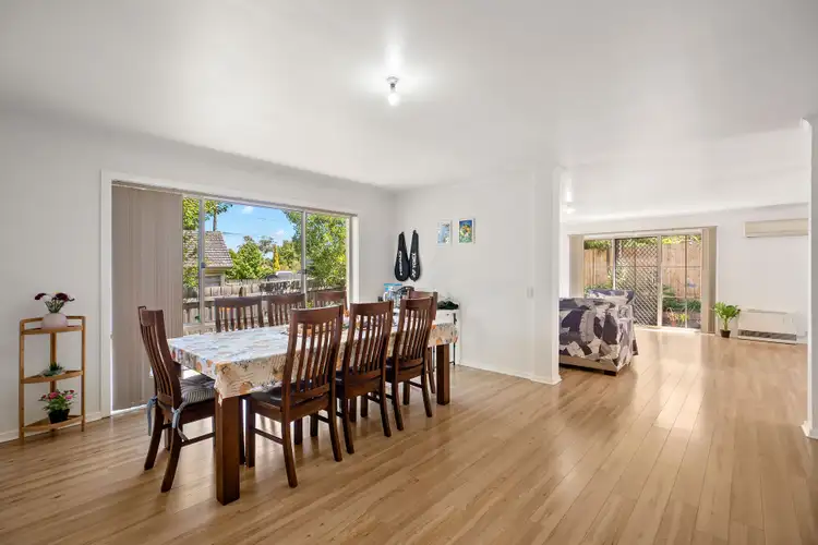 102a Scoresby Road, Bayswater VIC 3153