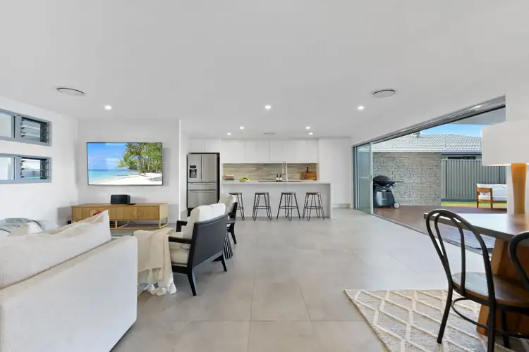 Fifth view of Homely house listing, 9 Kurrajong Court, Palm Beach QLD 4221